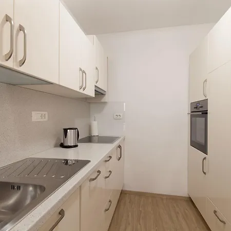 Apartament Jager Tour As *